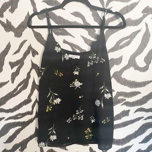 Floral tank with scalloped neckline